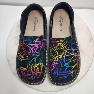 Savvy Nursing Clogs Women's Size 9M Ducky In Scribble Shoes Colorful